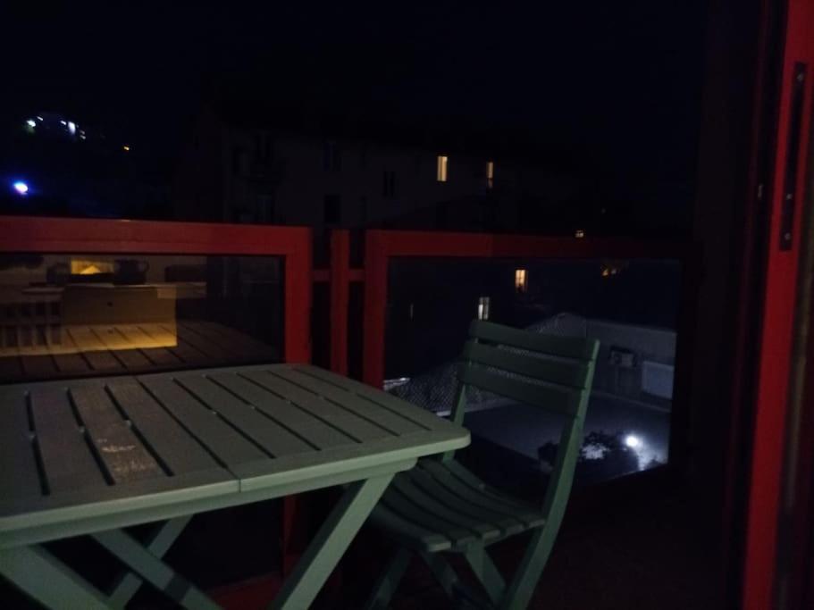 -- Le Refuge, A 50 Metres De La Gare -- Apartment Grenoble Ngoại thất bức ảnh