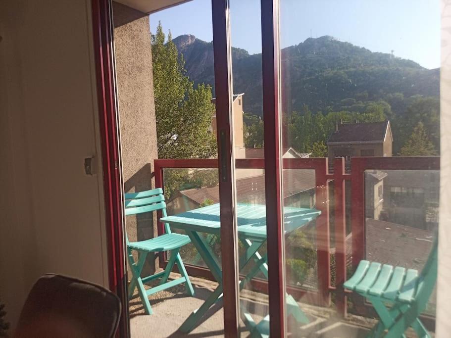 -- Le Refuge, A 50 Metres De La Gare -- Apartment Grenoble Ngoại thất bức ảnh